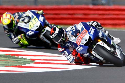  MotoGP: Rossi Kagok dengan Ban Baru, Lorenzo Frustasi Berat di Tes Sepang